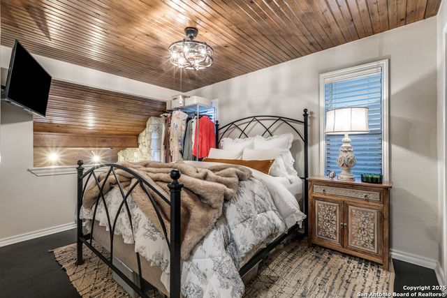 1707 Whitehaven, San Antonio, TX 78232