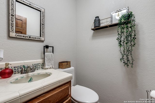 1707 Whitehaven, San Antonio, TX 78232