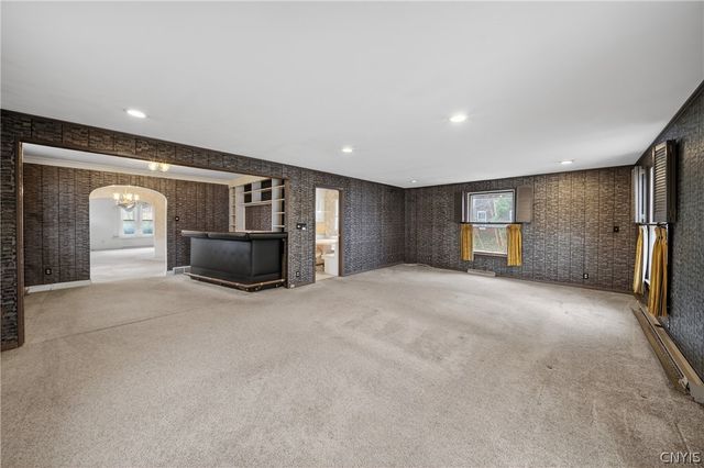 125 Stoneridge Dr, Dewitt, NY 13214