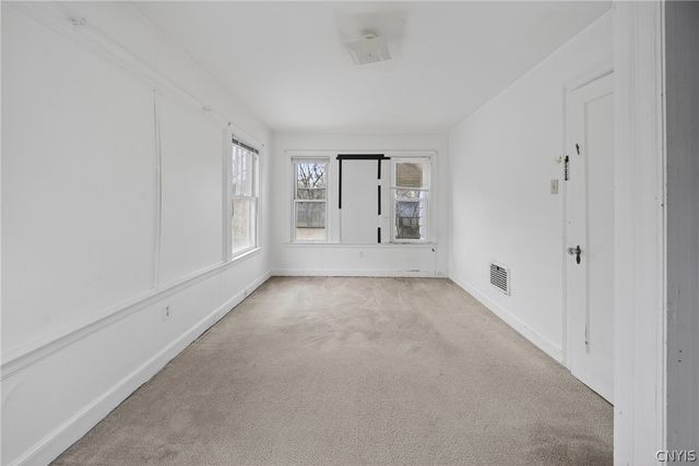 125 Stoneridge Dr, Dewitt, NY 13214