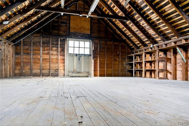 125 Stoneridge Dr, Dewitt, NY 13214