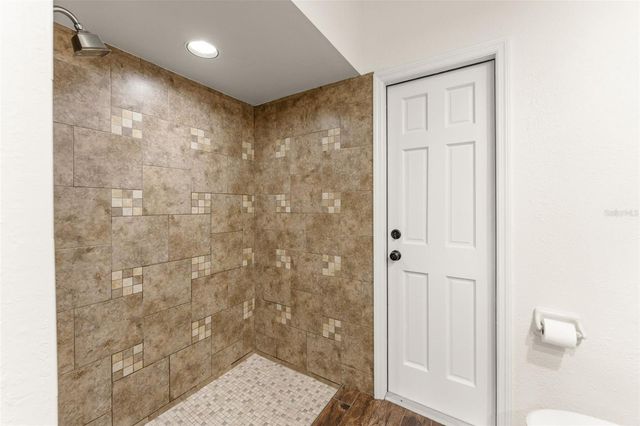 30543 SEAFORTH DRIVE, Sorrento, FL 32776