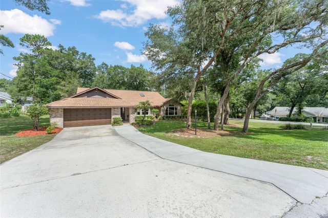30543 SEAFORTH DRIVE, Sorrento, FL 32776