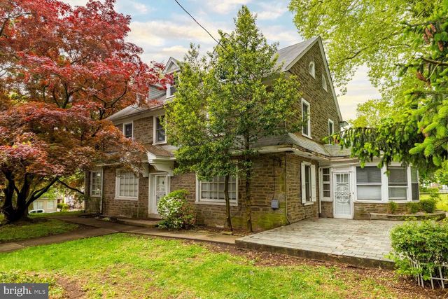 825 E HAINES ST, Philadelphia, PA 19138