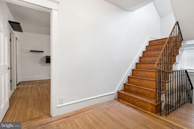 825 E HAINES ST, Philadelphia, PA 19138