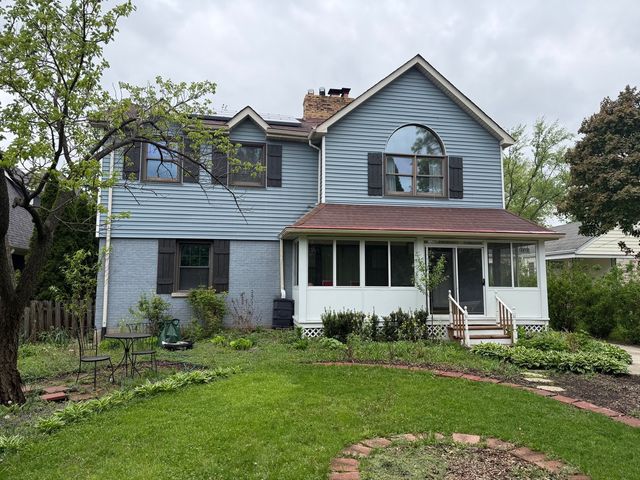 5612 S County Line Road, Hinsdale, IL 60521