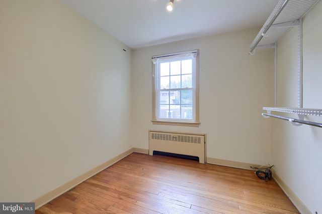 1040 E ORANGE ST, Lancaster, PA 17602