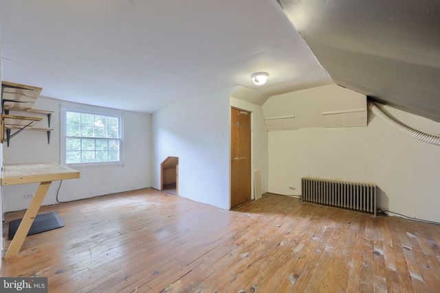 1040 E ORANGE ST, Lancaster, PA 17602