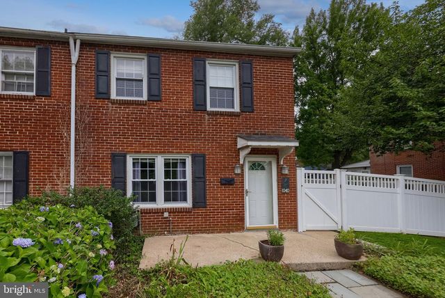 1040 E ORANGE ST, Lancaster, PA 17602