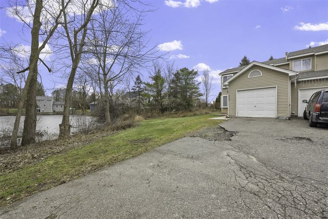 2245 S Commerce Road, Wolverine Lake, MI 48390