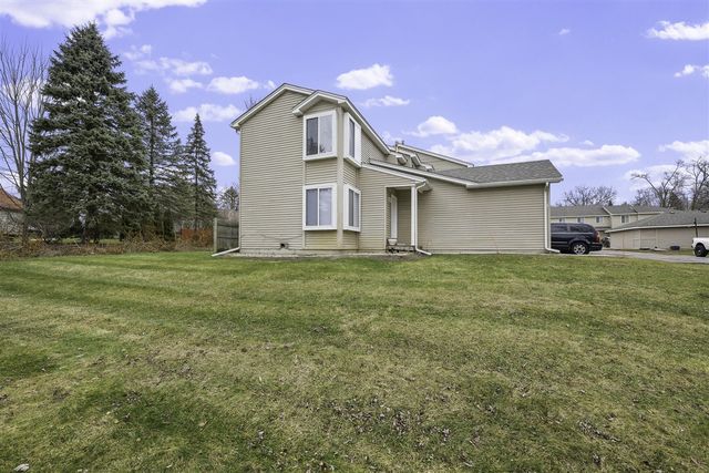 2245 S Commerce Road, Wolverine Lake, MI 48390