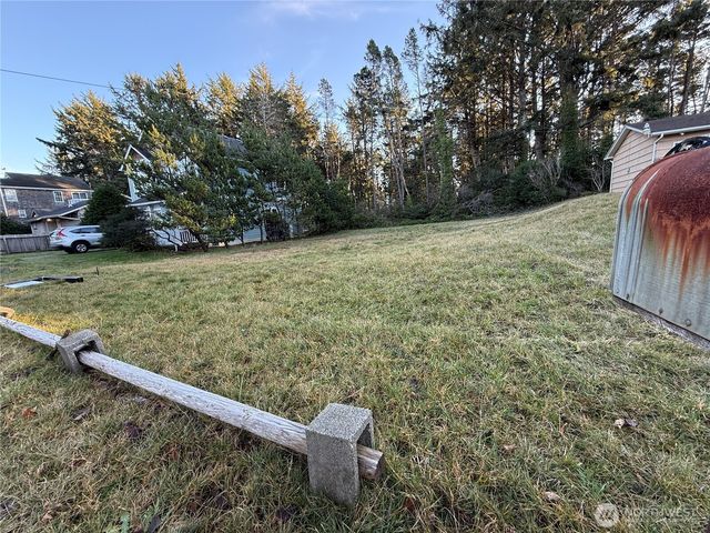 1314 232nd Lane, Ocean Park, WA 98640