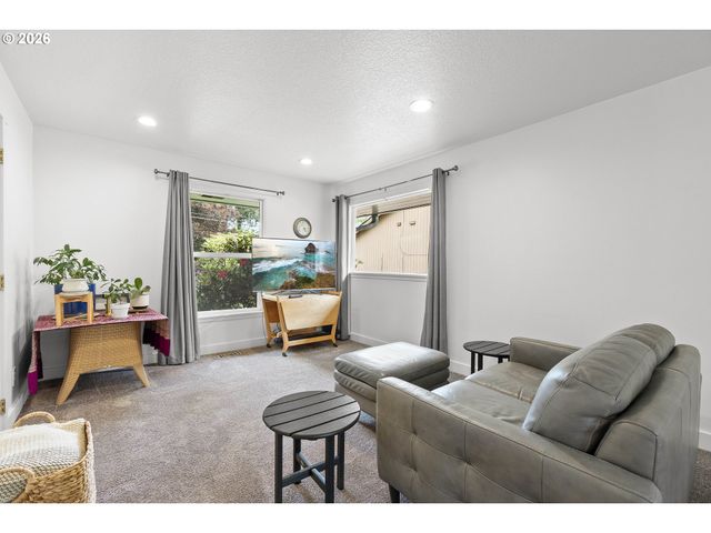11465 Sw 92ND Ave, Portland, OR 97223