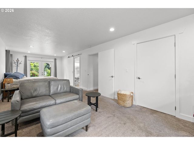 11465 Sw 92ND Ave, Portland, OR 97223