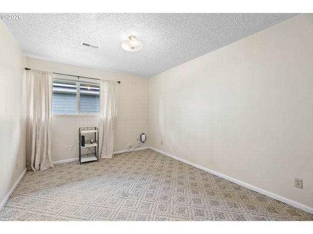 11465 Sw 92ND Ave, Portland, OR 97223