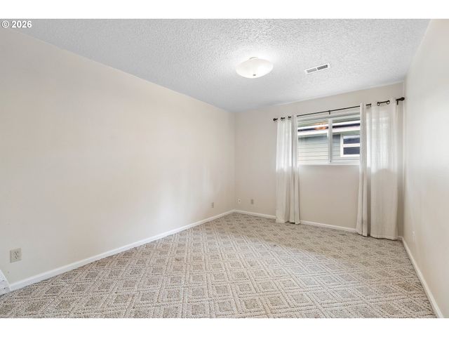 11465 Sw 92ND Ave, Portland, OR 97223