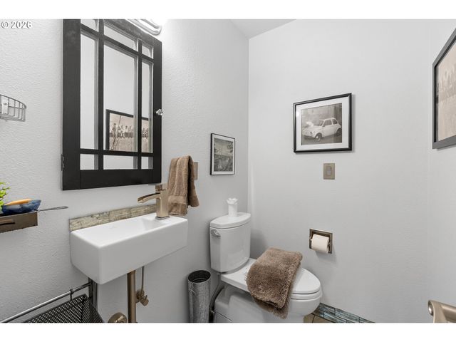 11465 Sw 92ND Ave, Portland, OR 97223