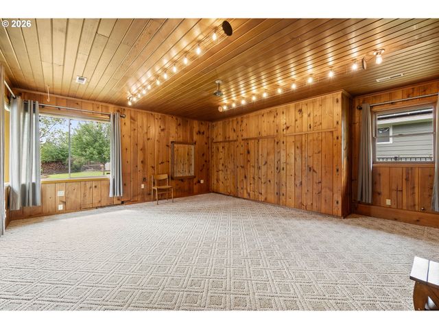 11465 Sw 92ND Ave, Portland, OR 97223