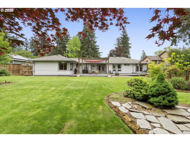 11465 Sw 92ND Ave, Portland, OR 97223