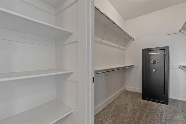 13125 Cunard Street, Fayetteville, AR 72704