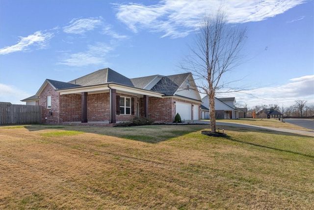 13125 Cunard Street, Fayetteville, AR 72704