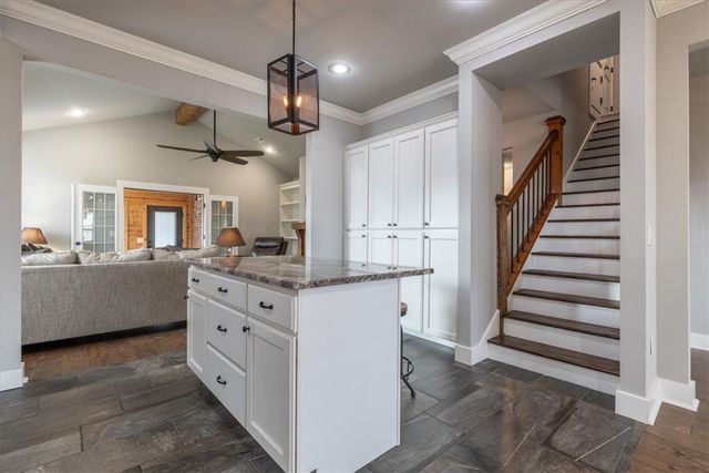 13125 Cunard Street, Fayetteville, AR 72704