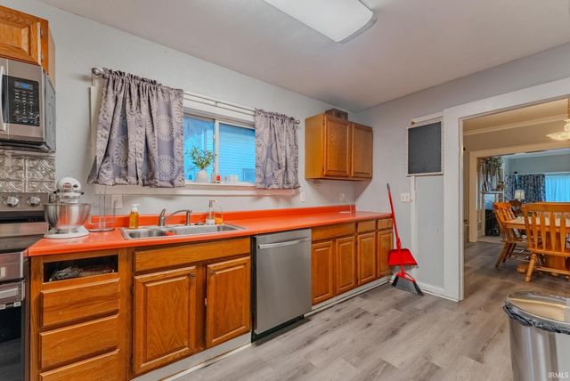 718 W Nelson Street, Marion, IN 46952