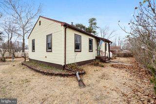 27 MARKET ST, Browns Mills, NJ 08015