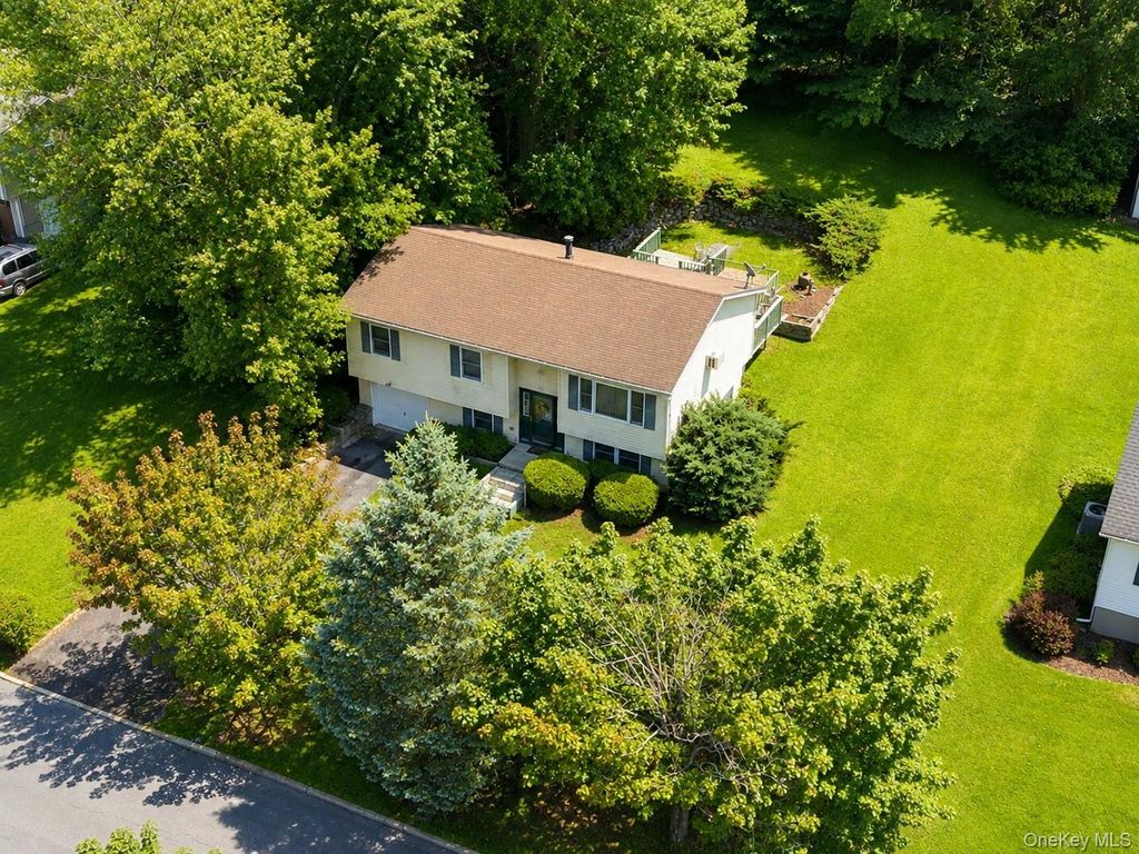10 Andre Drive, Highland Mills, NY 10930 — photo 3