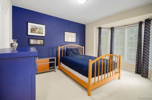 4831 Goodison Place Drive, Rochester, MI 48306
