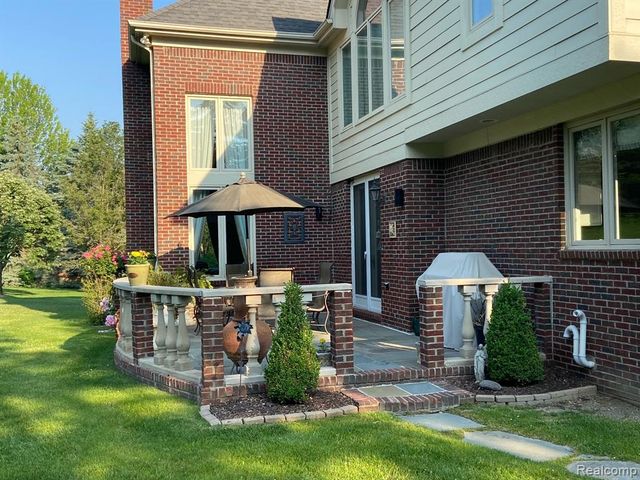 4831 Goodison Place Drive, Rochester, MI 48306