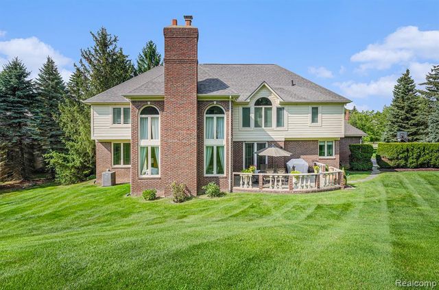4831 Goodison Place Drive, Rochester, MI 48306