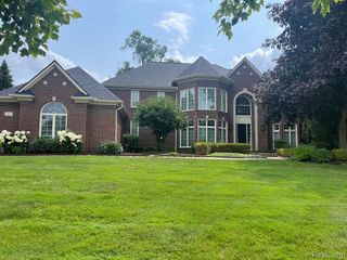 4831 Goodison Place Drive, Rochester, MI 48306