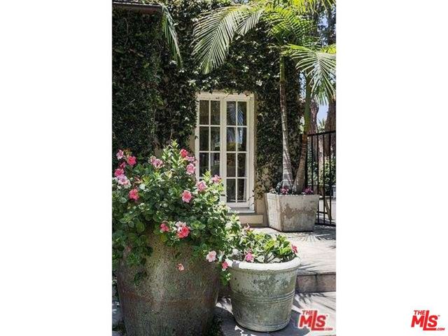 859 N Spaulding Avenue, Los Angeles, CA 90046