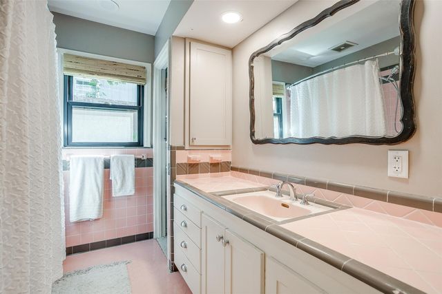 4201 Shannon Drive, Fort Worth, TX 76116