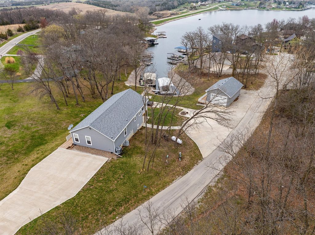 3148 Fairview Place, Ellston, IA 50074