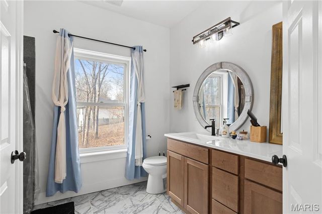 140 Turkey Creek Crossing Drive, Hawk Point, MO 63349