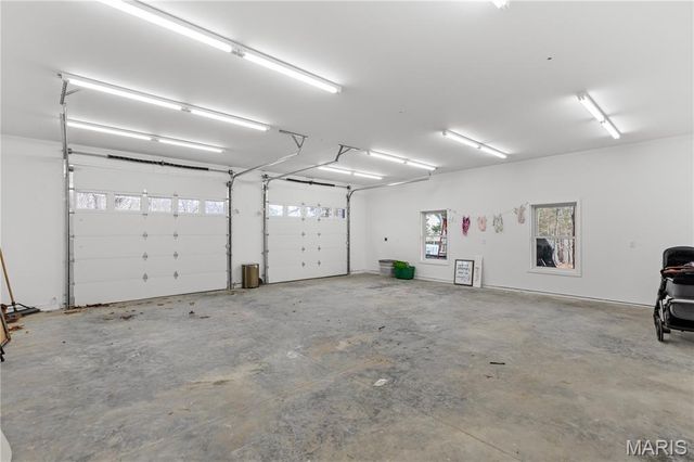 140 Turkey Creek Crossing Drive, Hawk Point, MO 63349