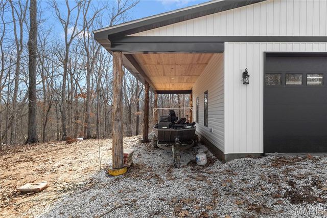 140 Turkey Creek Crossing Drive, Hawk Point, MO 63349