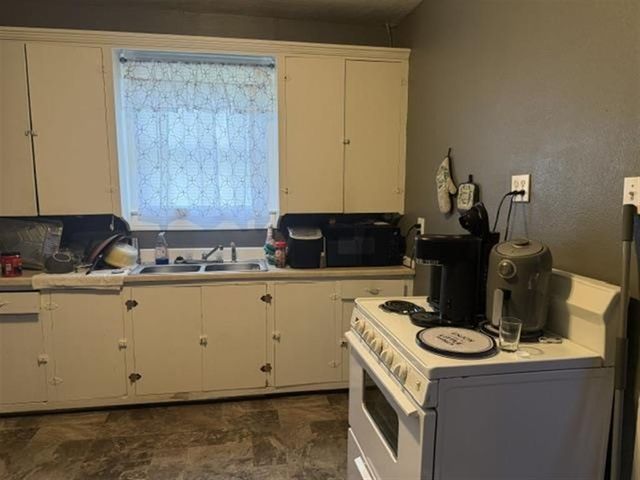 1302 14TH Street, Lake Charles, LA 70601
