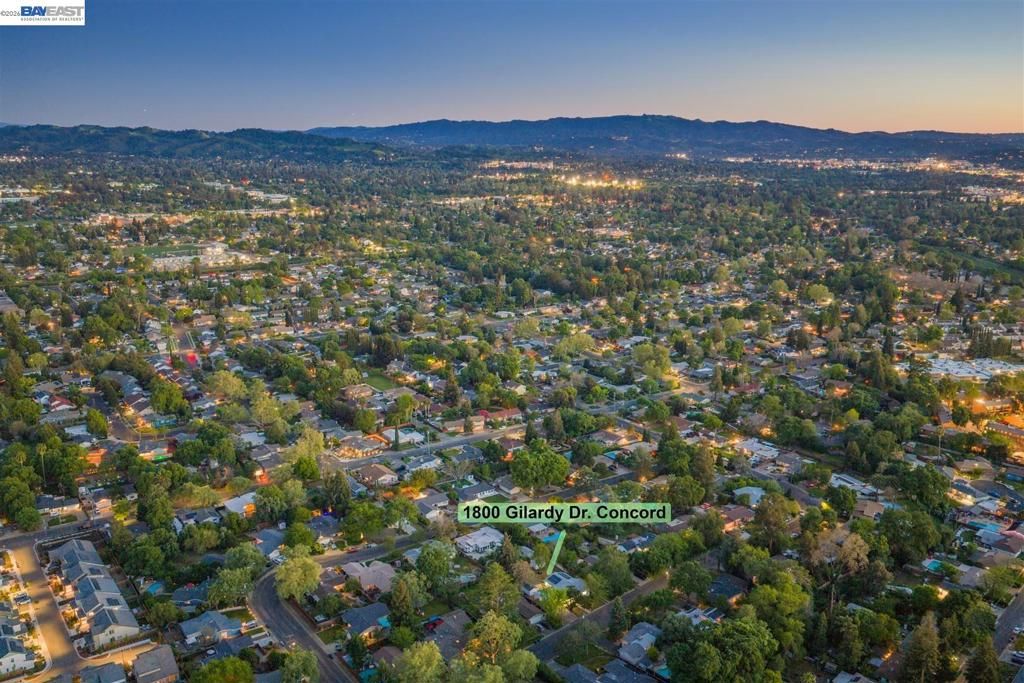 Image 33 of property listing at 1800 Gilardy Dr, Concord, CA 94518