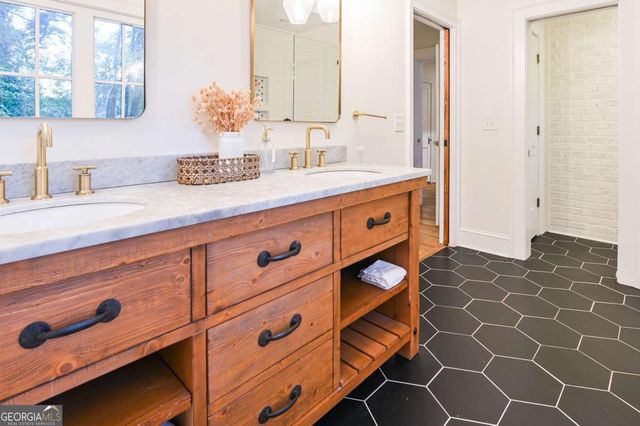 525 King Avenue, Athens, GA 30606