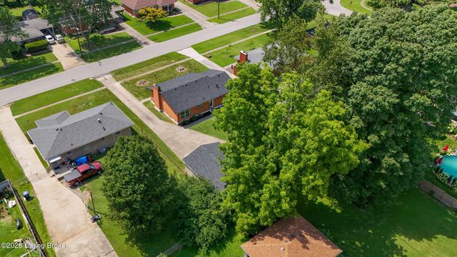 4105 Burrell Dr, Louisville, KY 40216