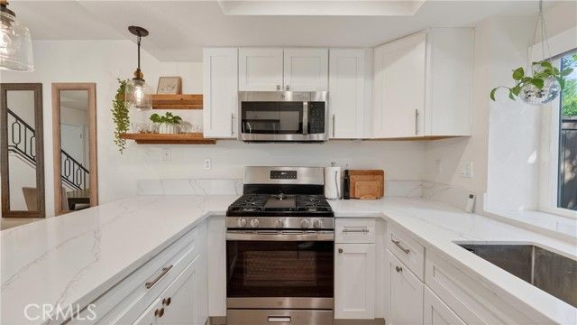 1761 Forum Way D, Corona, CA 92881