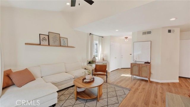 1761 Forum Way D, Corona, CA 92881