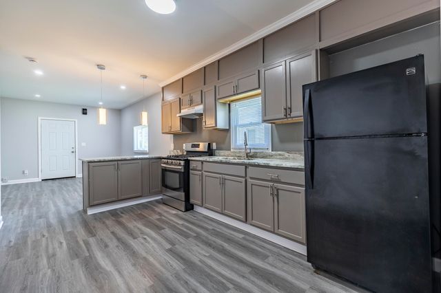 4832 Northcote Avenue, East Chicago, IN 46312