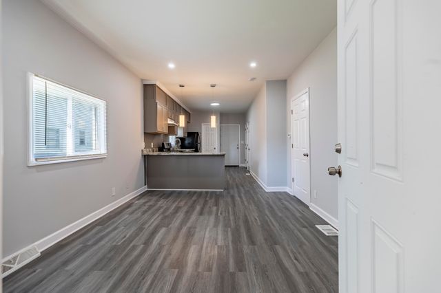 4832 Northcote Avenue, East Chicago, IN 46312