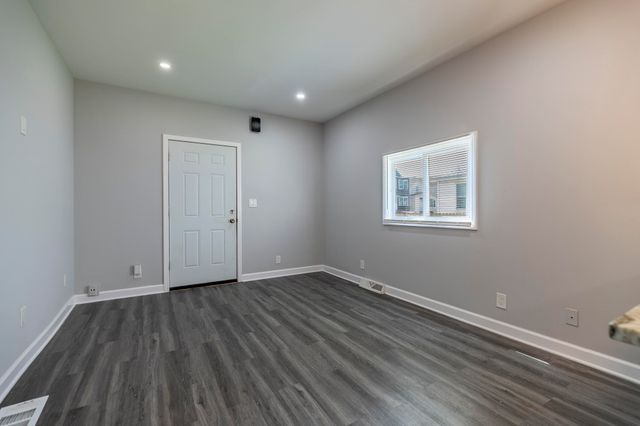 4832 Northcote Avenue, East Chicago, IN 46312