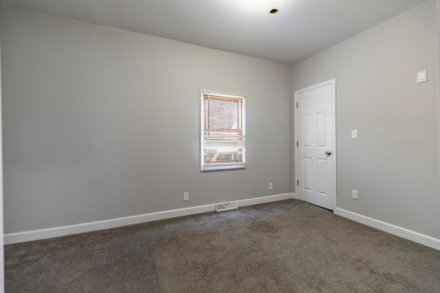 4832 Northcote Avenue, East Chicago, IN 46312