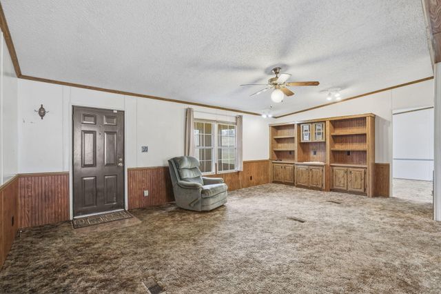 176 S Essex Road, Nixa, MO 65714